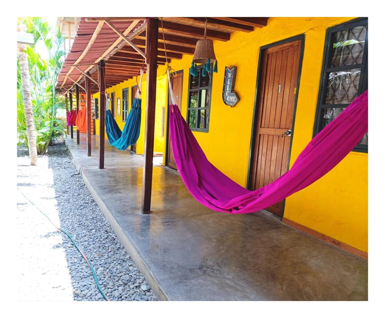 Casa Naranja Hotell Máncora Exteriör bild